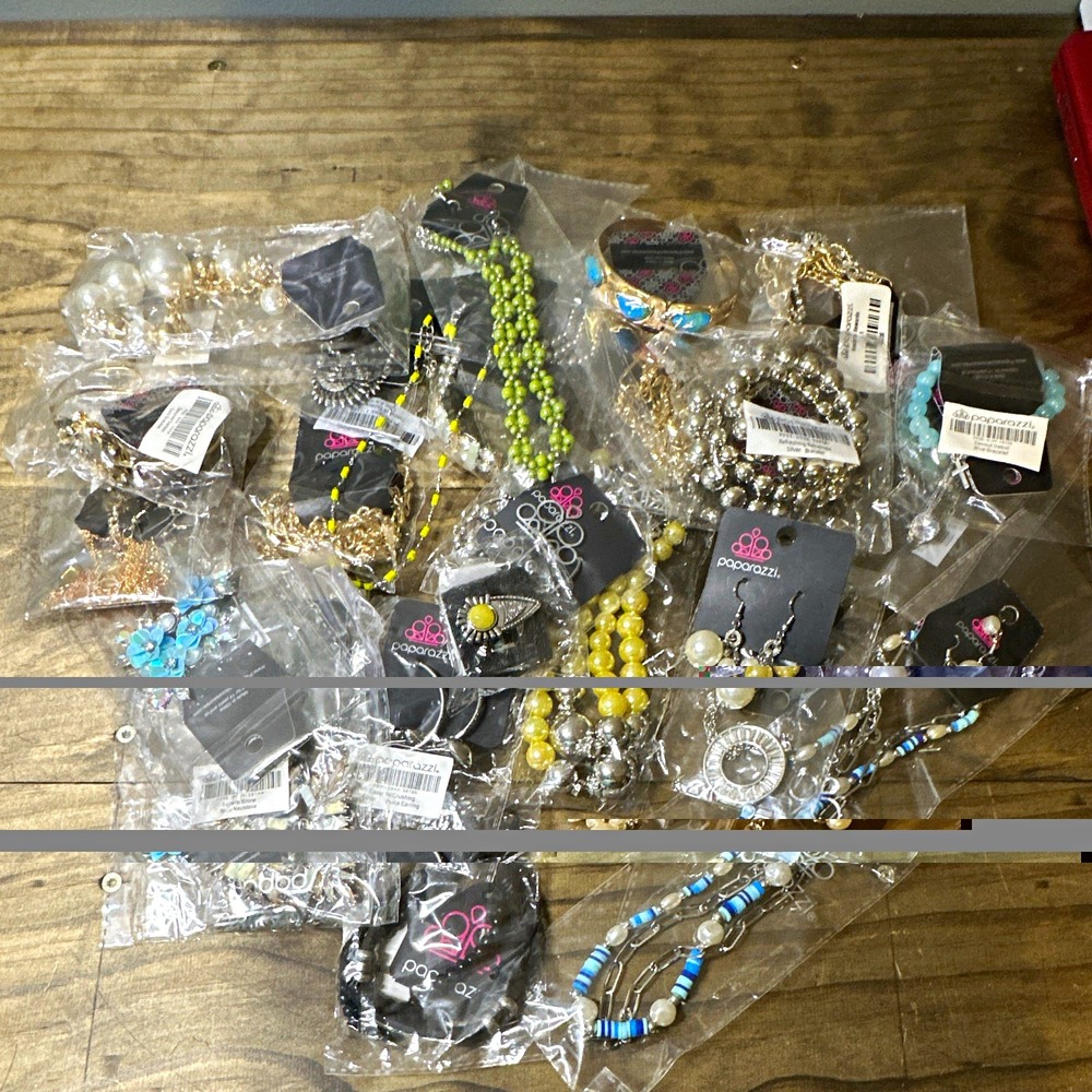 Paparazzi Women's Fashion Jewelry Mixed Lot Necklace Bracelet Earrings Ring 30+